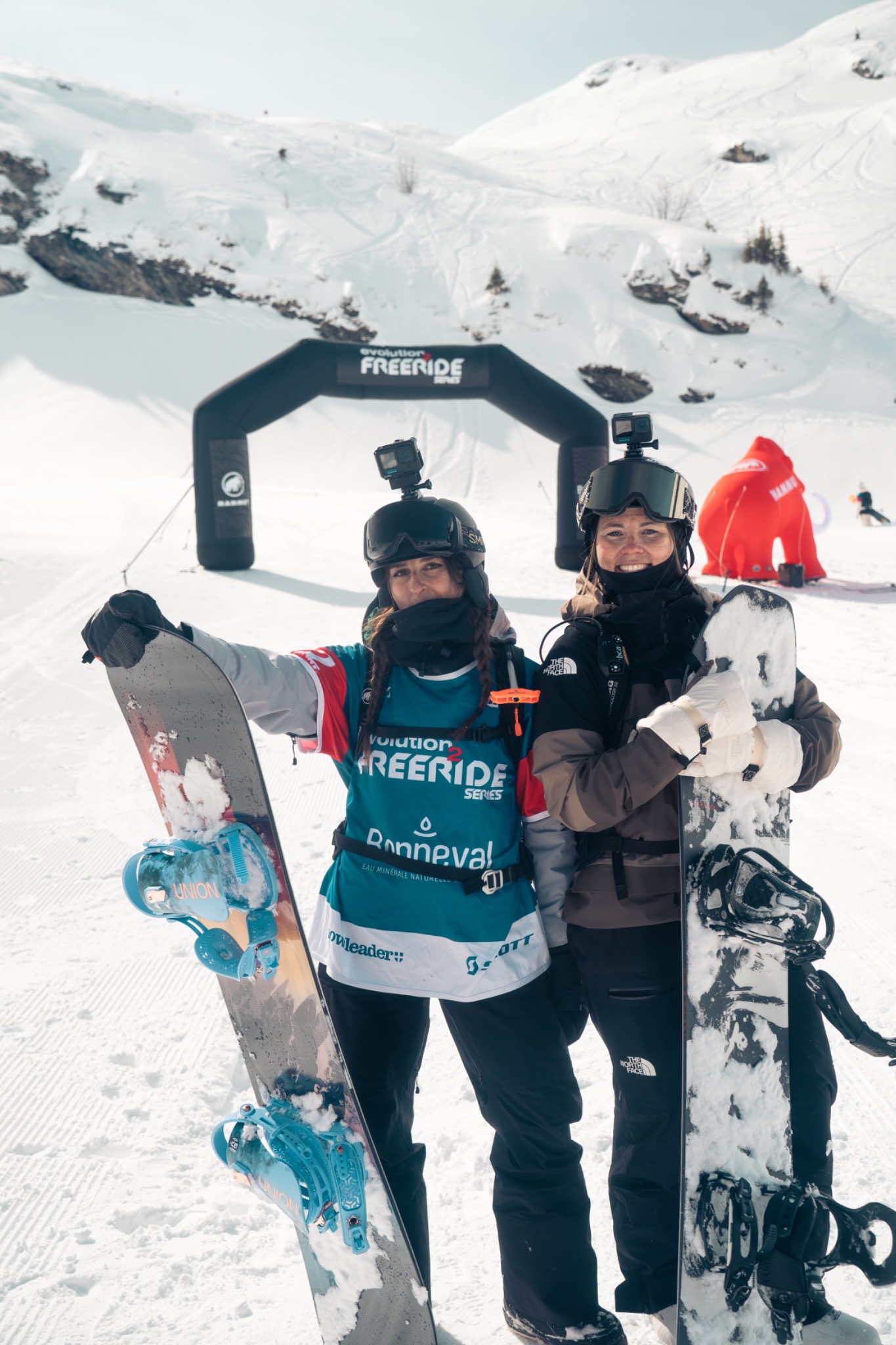 Kaatsup et Marion avec dossard de compétition